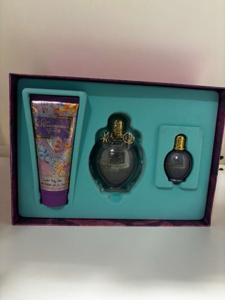 TAYLOR SWIFT WONDERSTRUCK SET