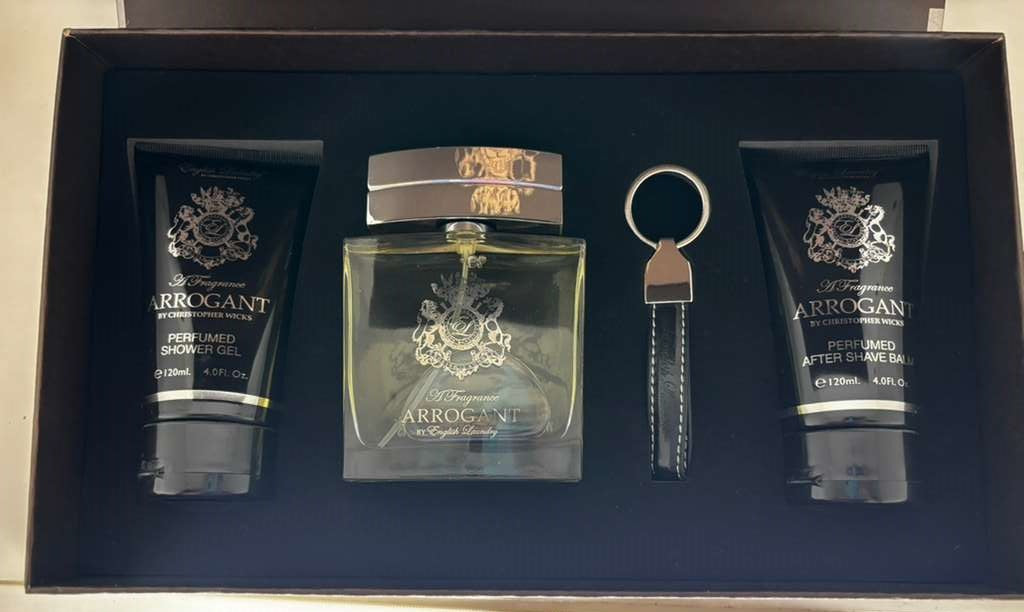 ENGLISH LAUNDRY ARROGANT SET