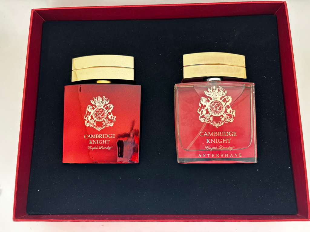 ENGLISH LAUNDRY CAMBRIDGE KNIGHT SET