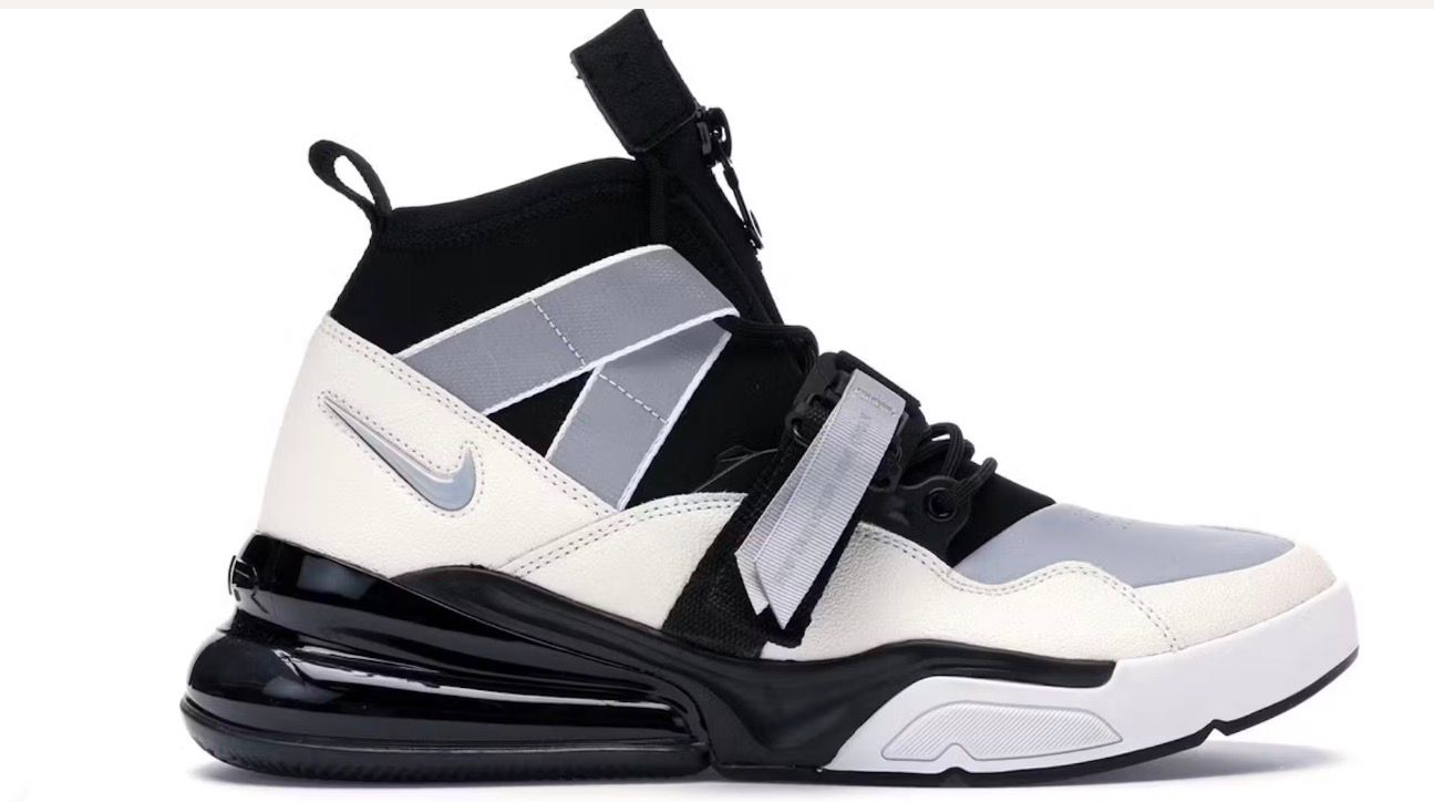 Nike Air Force 270 Utility